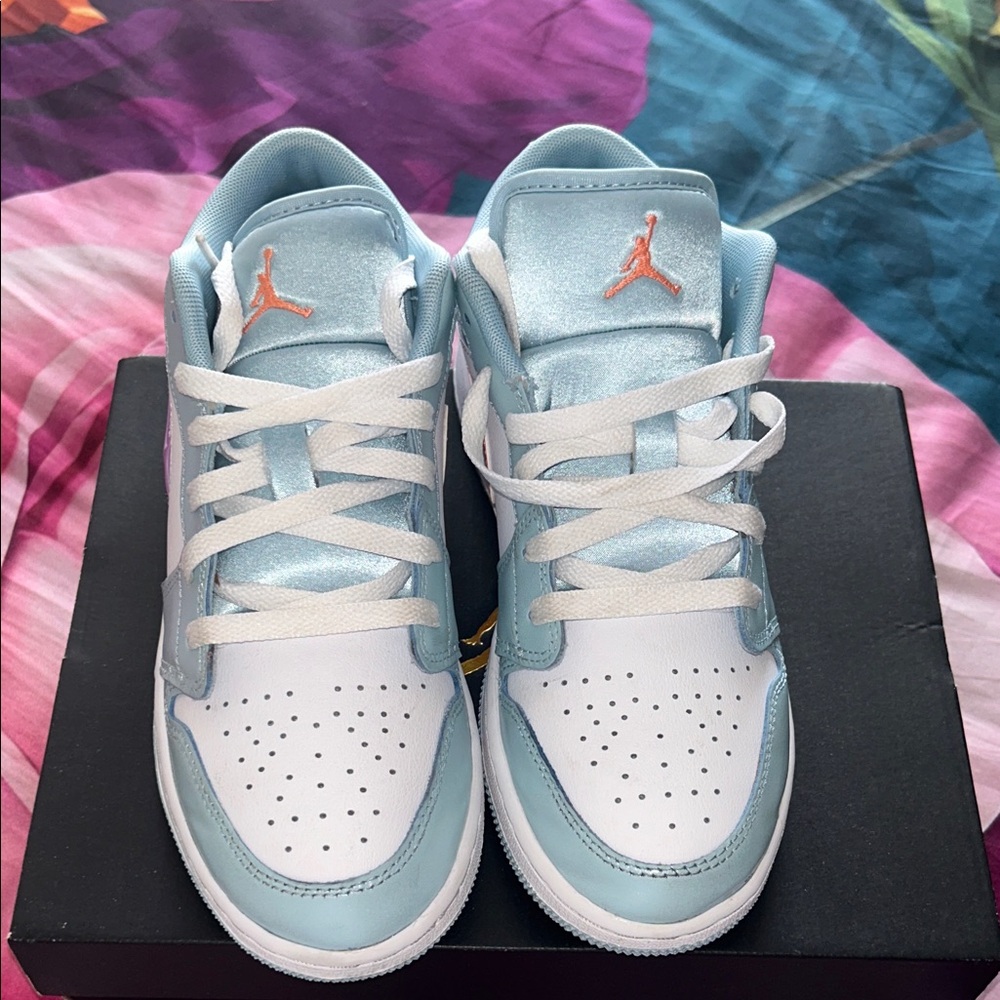 Jordan Kids Sneakers - White and Light Blue